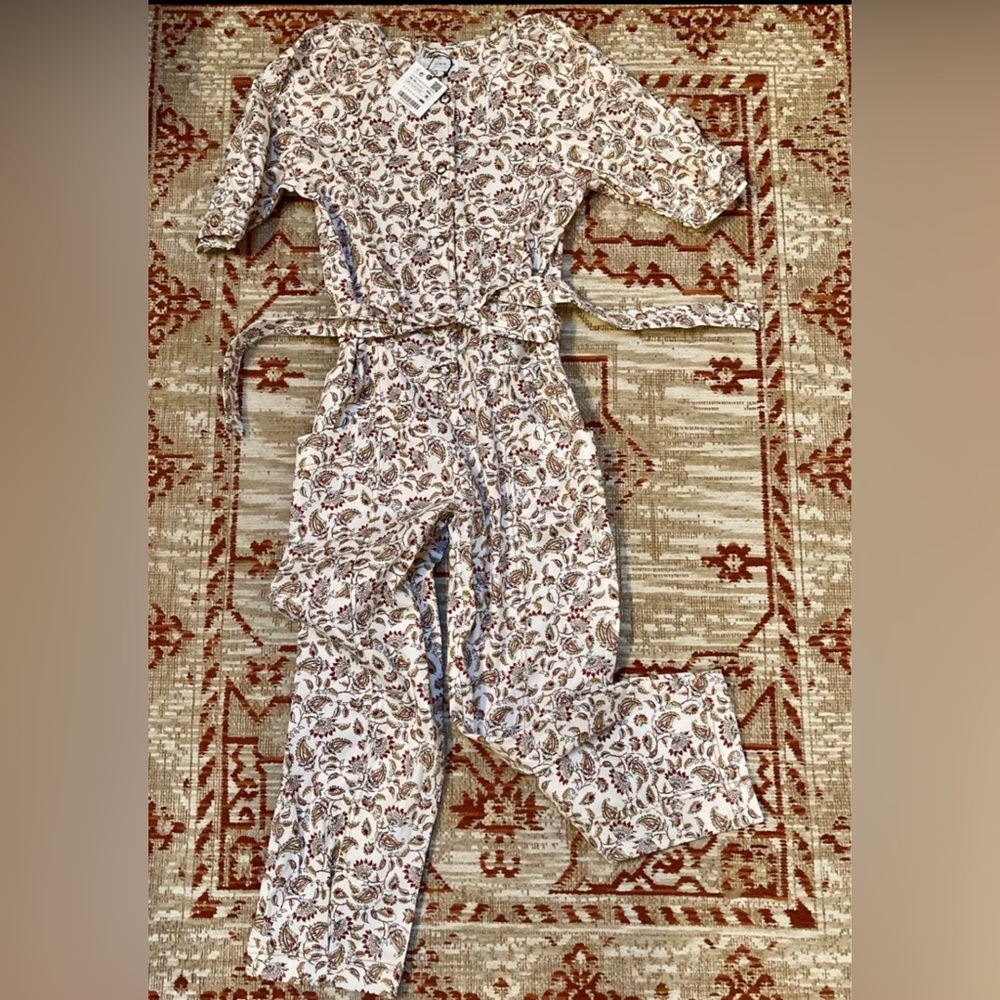Zara Multicolor Floral Jumpsuit. Size 13/14